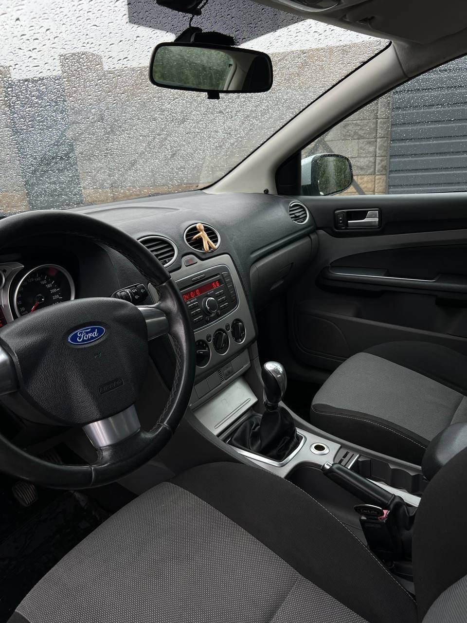 Ford Focus - фото 11