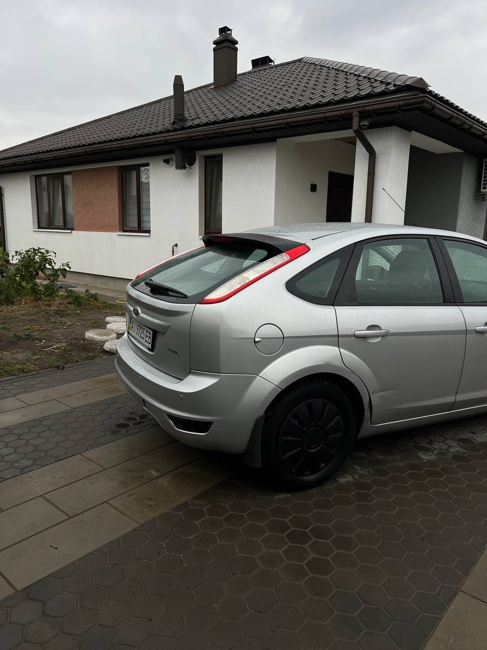 Ford Focus - фото 8