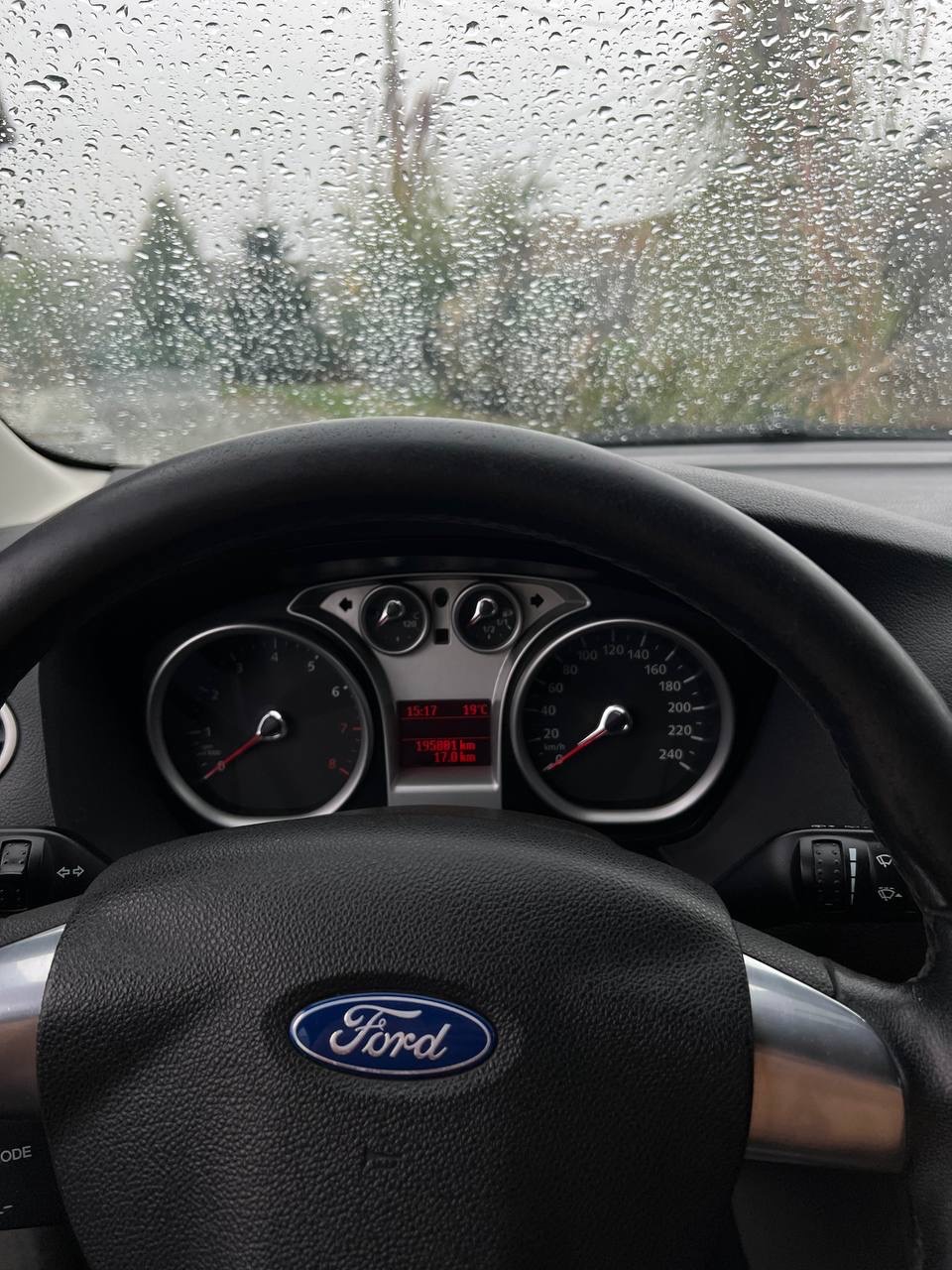 Ford Focus - фото 19