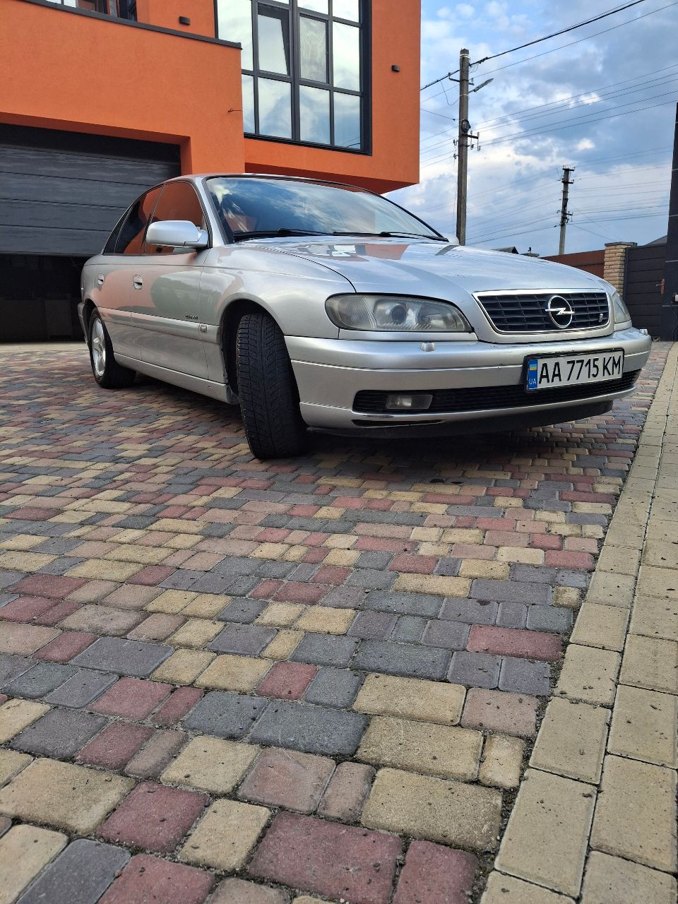 Opel Omega - фото 16