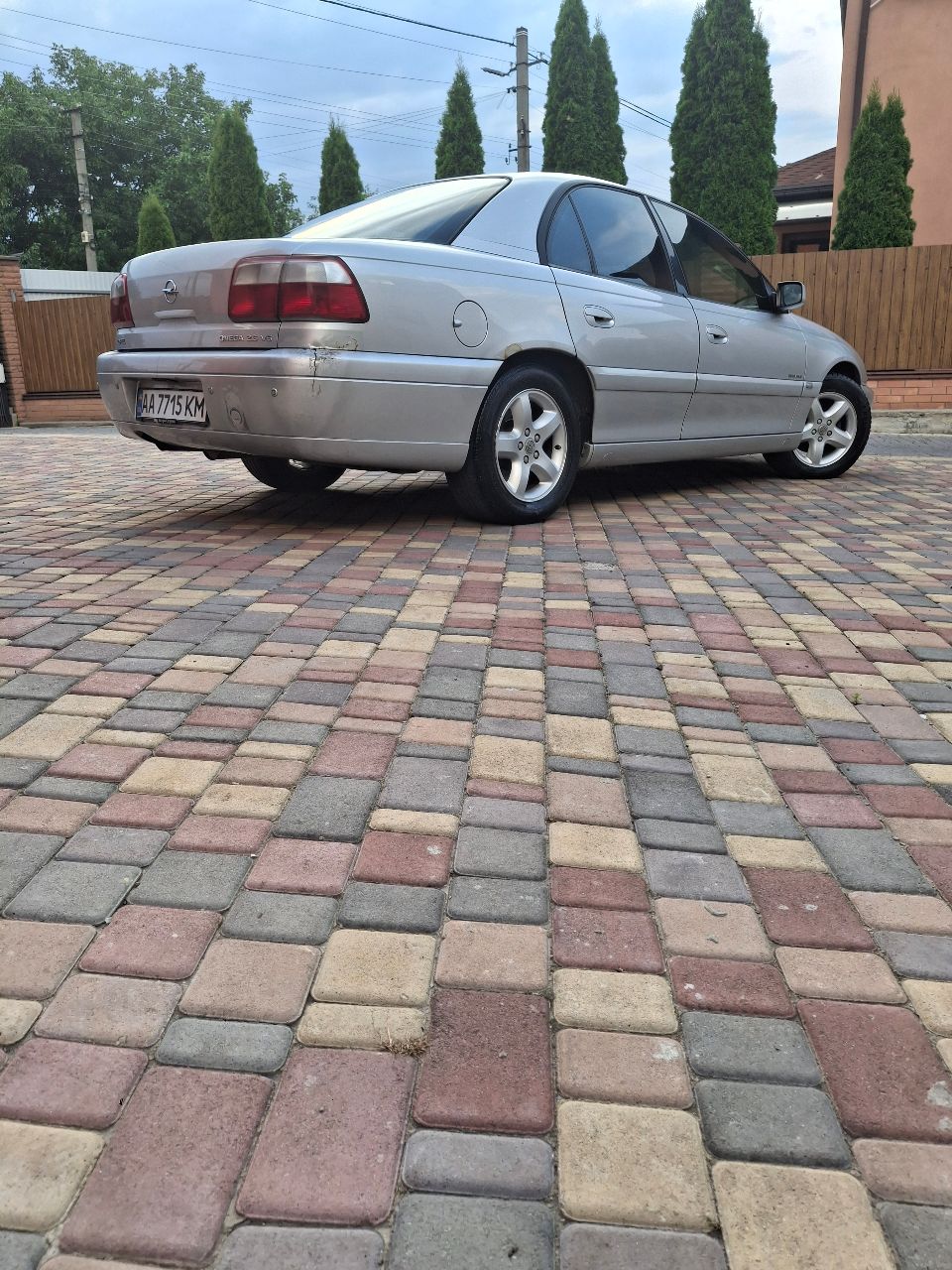 Opel Omega - фото 13