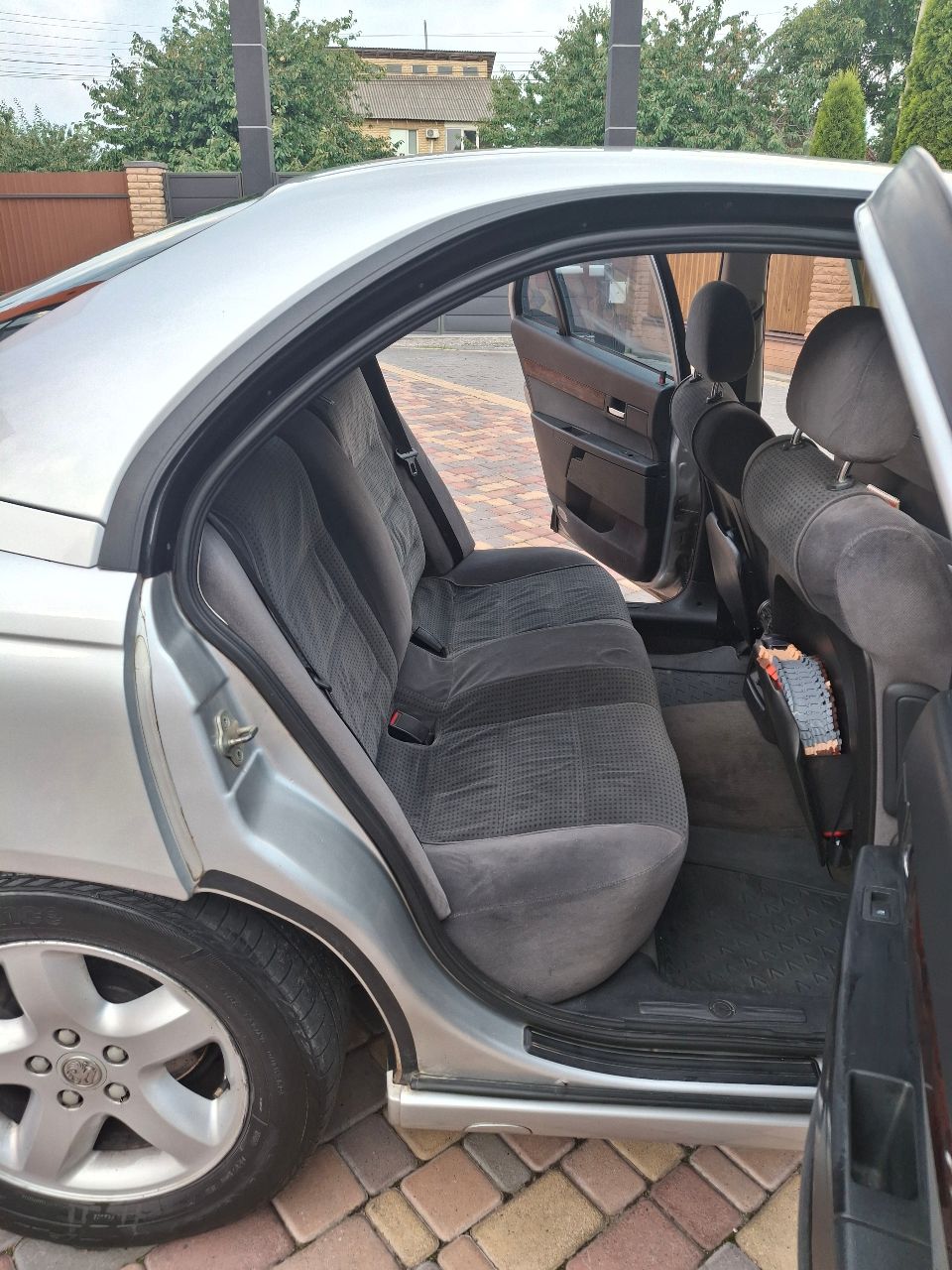 Opel Omega - фото 21