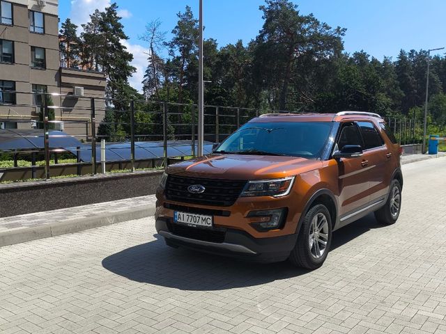 Ford Explorer