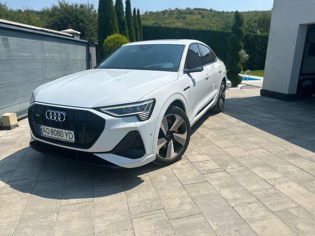 Audi e-tron Sportback - зображення 1
