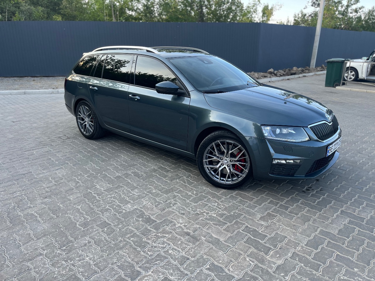 Skoda Octavia RS - фото 3