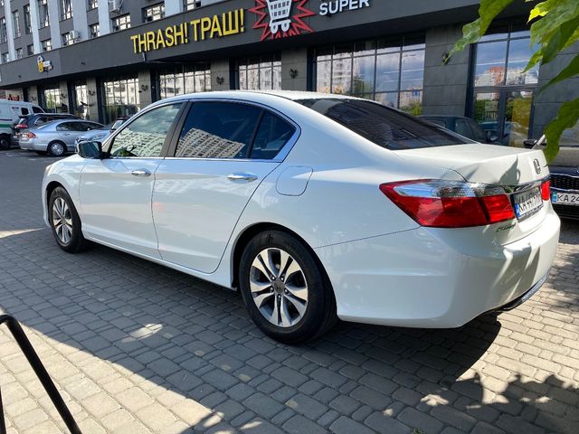Honda Accord - фото 3