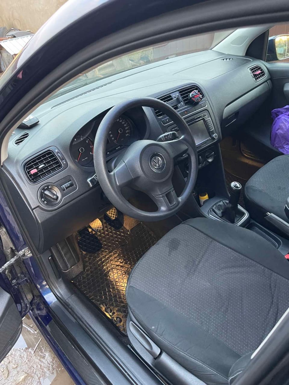 Volkswagen Polo - фото 14