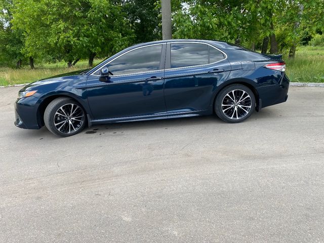 Toyota Camry 2017, Коровинці, $19 500 - зображення 4