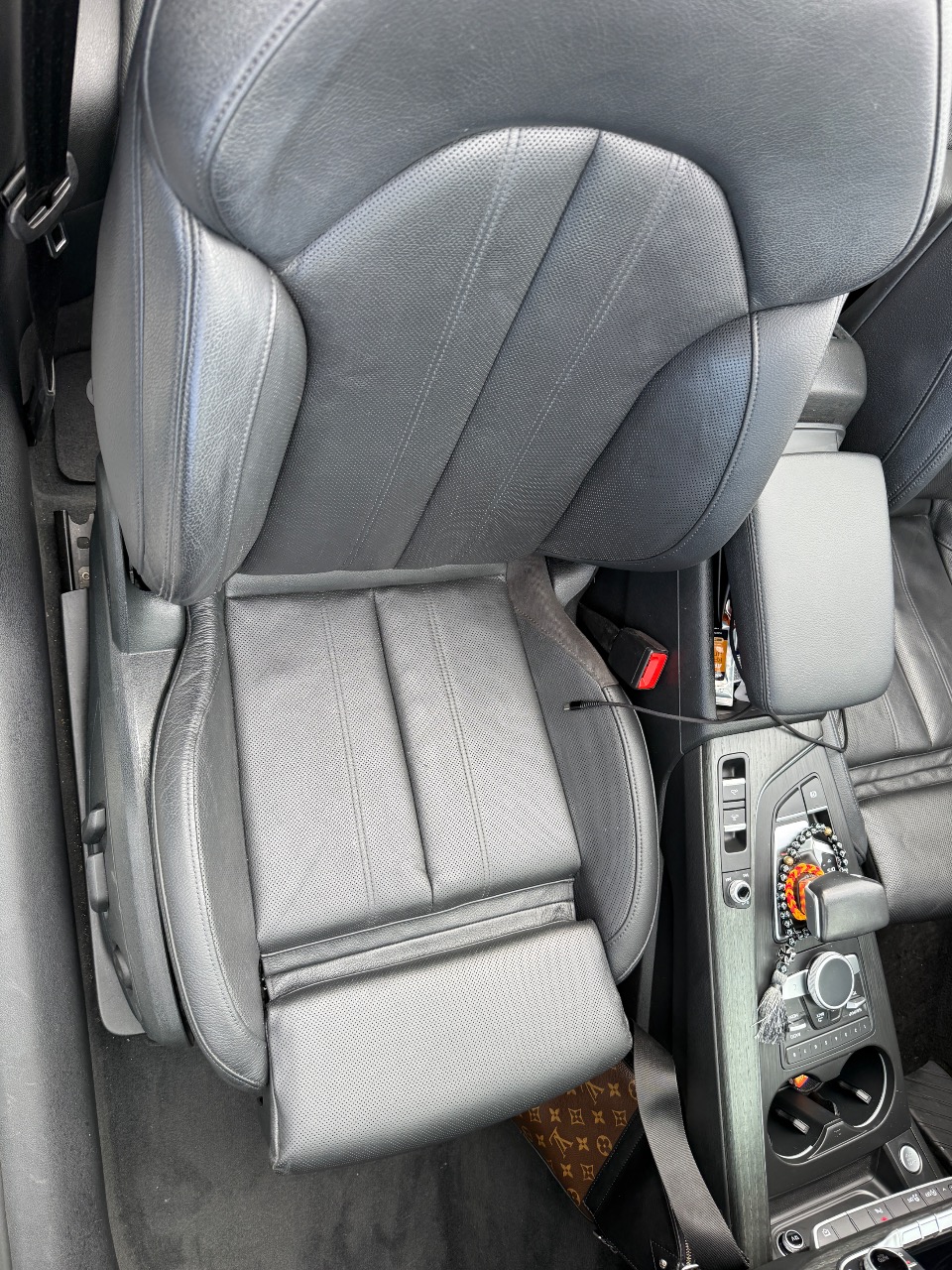 Audi A5 - фото 12