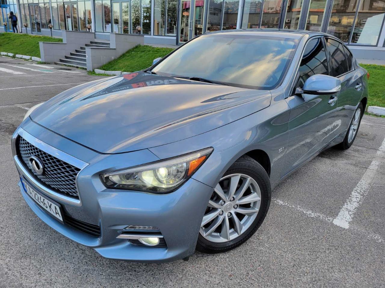 Infiniti Q50 - фото 2