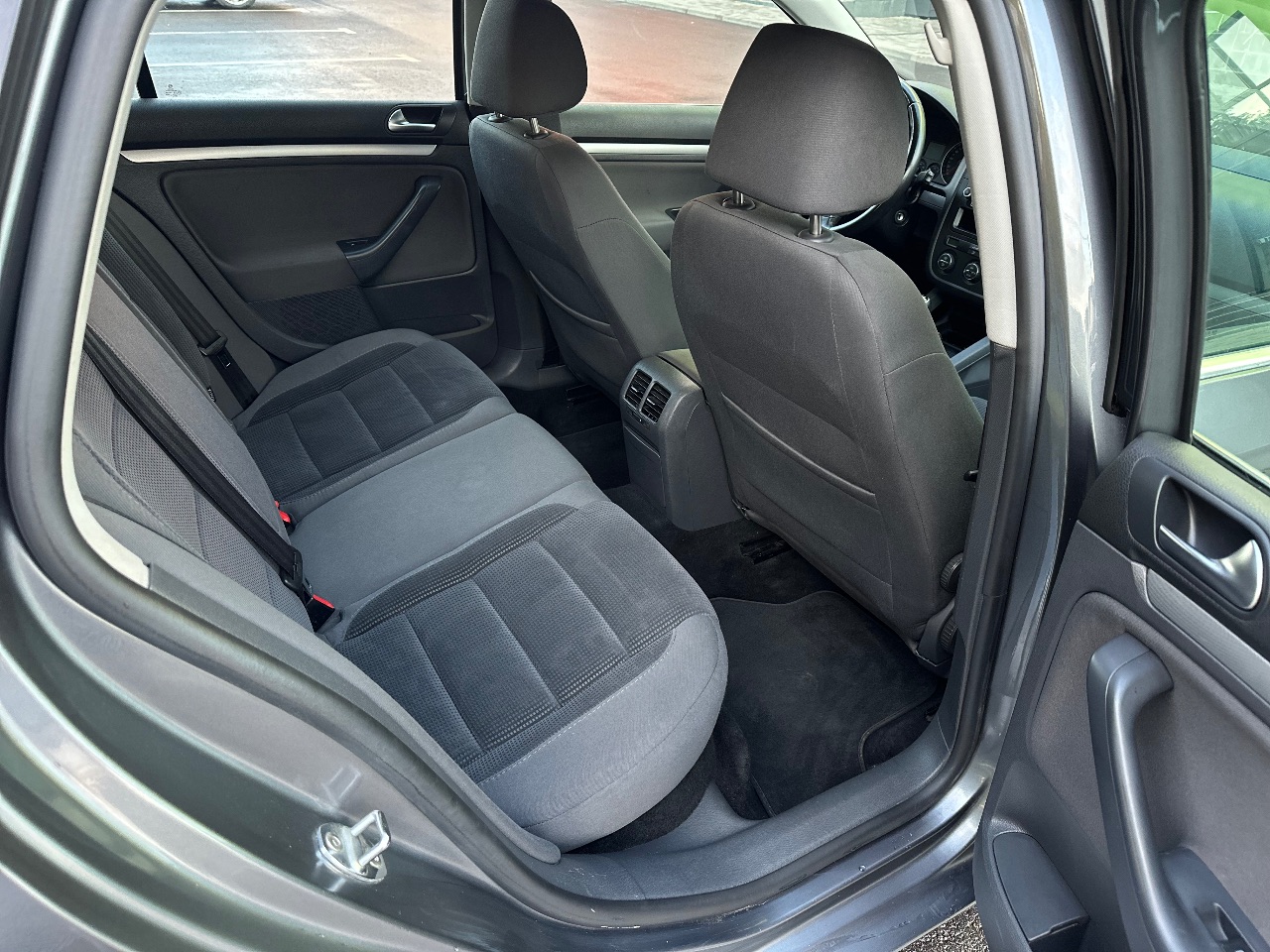 Volkswagen Golf - фото 20