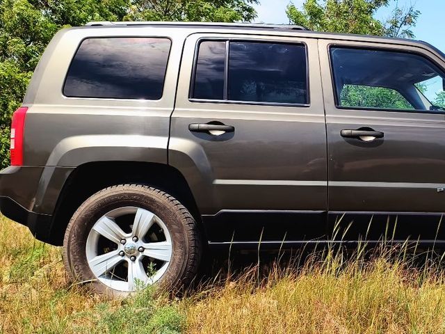 Jeep Liberty (Patriot) - зображення 2