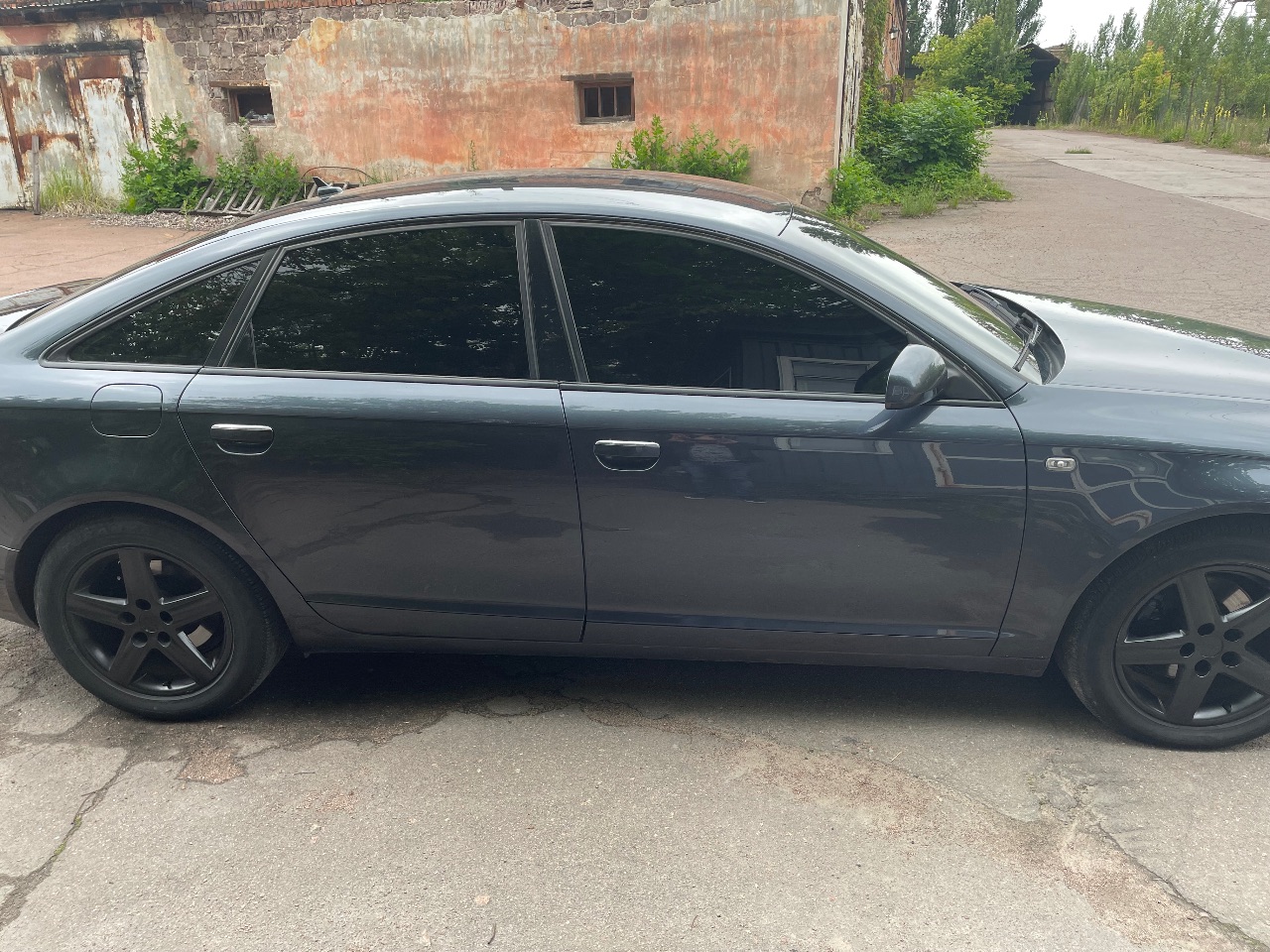 Audi A6 - фото 10