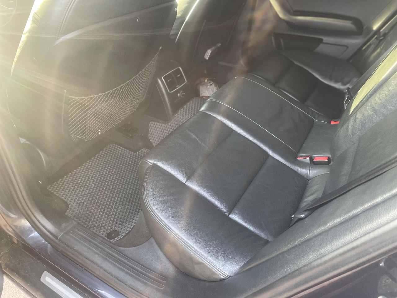 Audi A6 - фото 15