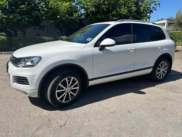 Volkswagen Touareg - фото 4