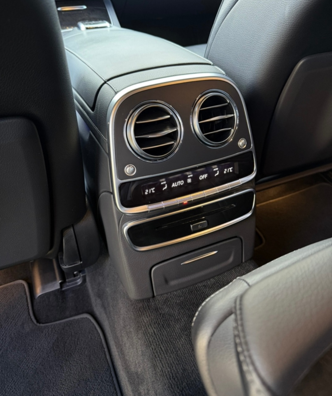 Mercedes-Benz S-Класс - фото 15