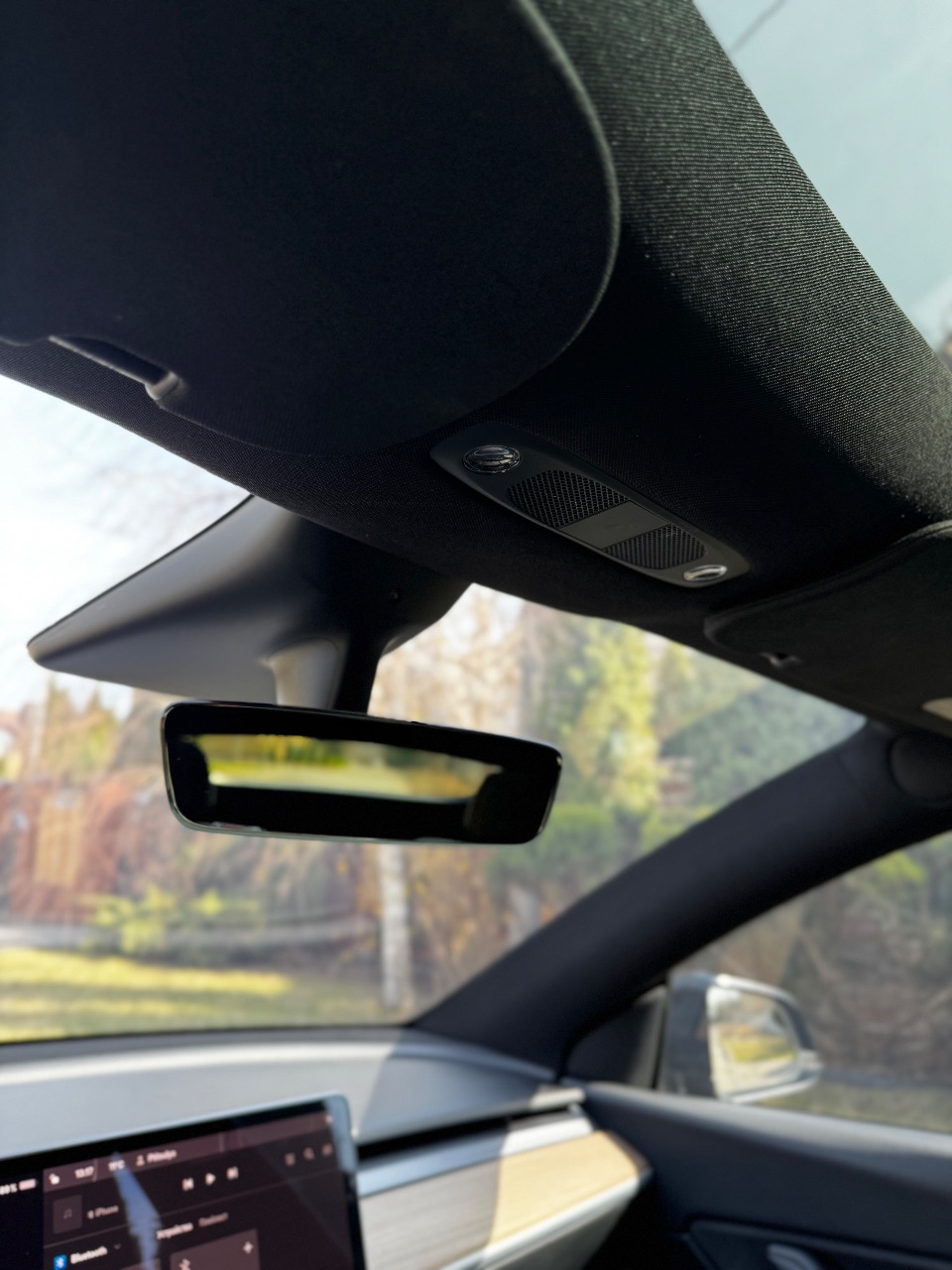 Tesla Model Y - фото 13