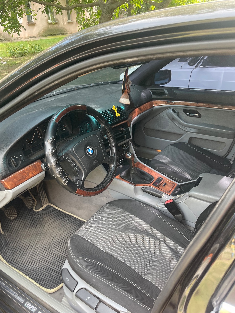 BMW 5 серії - фото 9