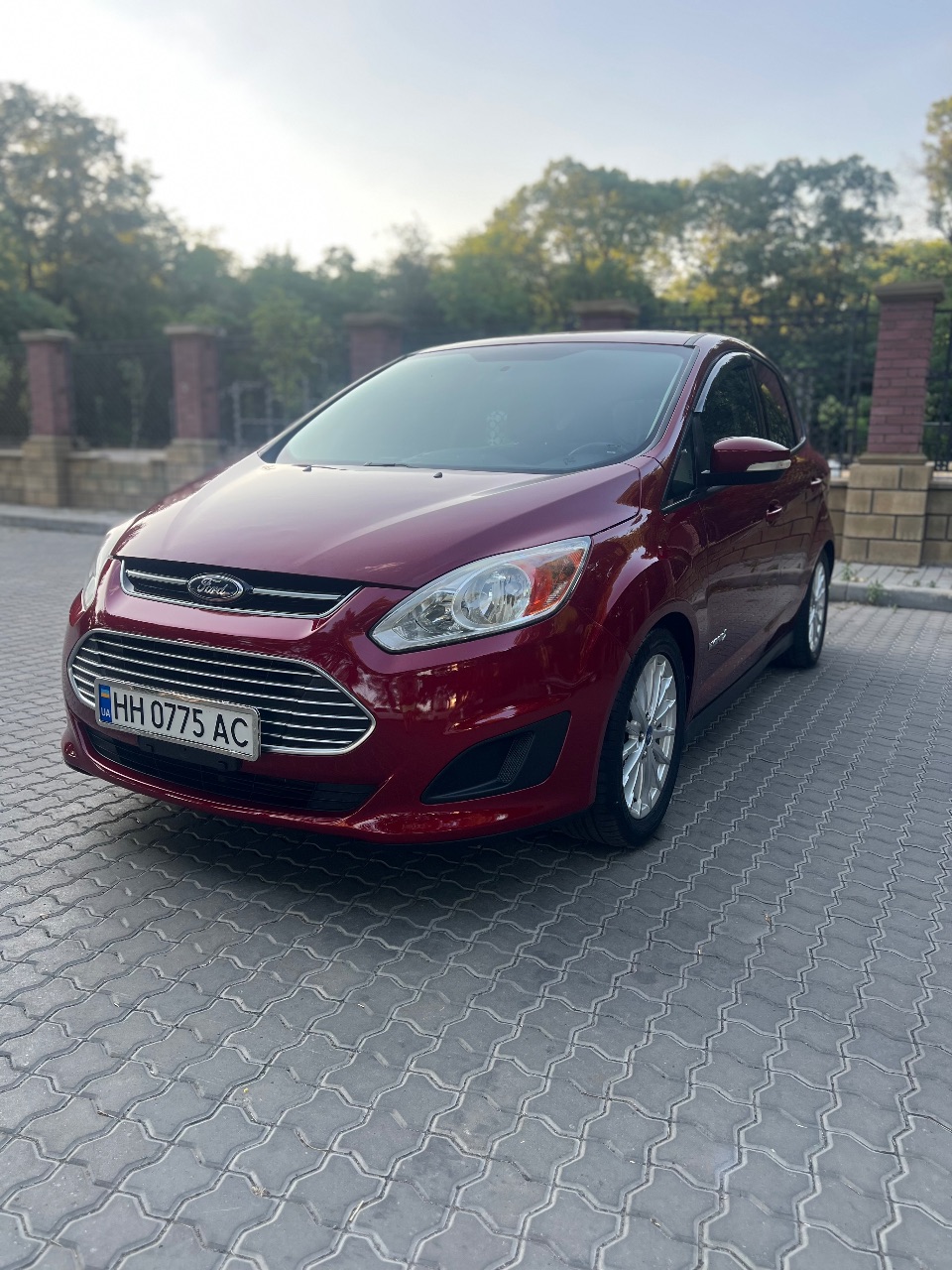 Ford C-MAX - фото 2