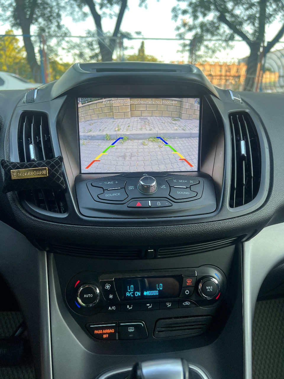 Ford C-MAX - фото 9