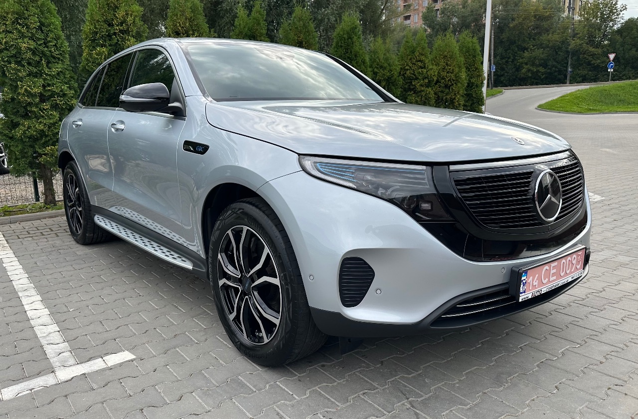 Mercedes-Benz EQC - фото 1