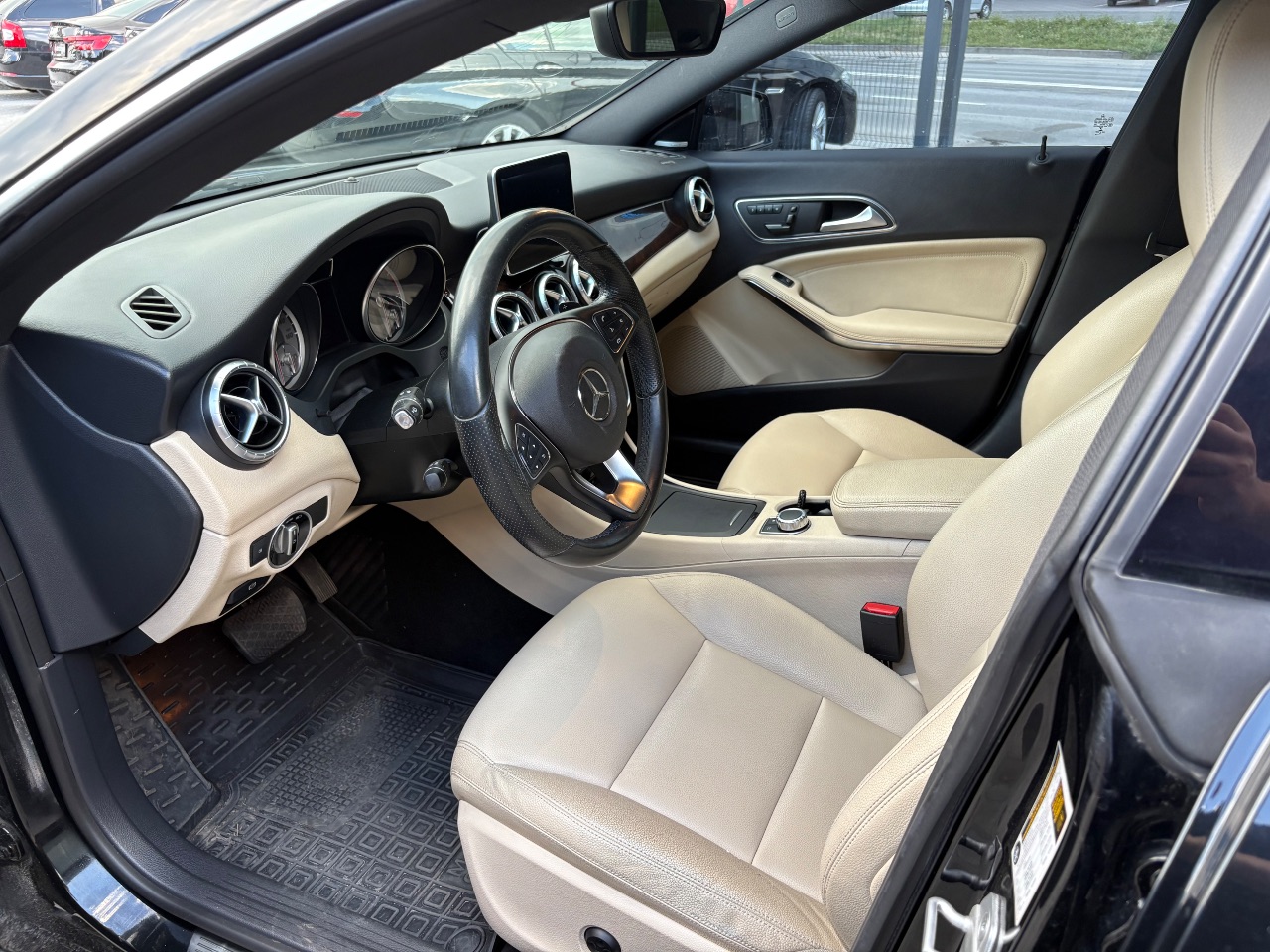 Mercedes-Benz CLA - фото 4