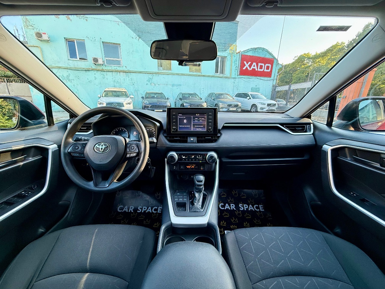 Toyota RAV4 - фото 16