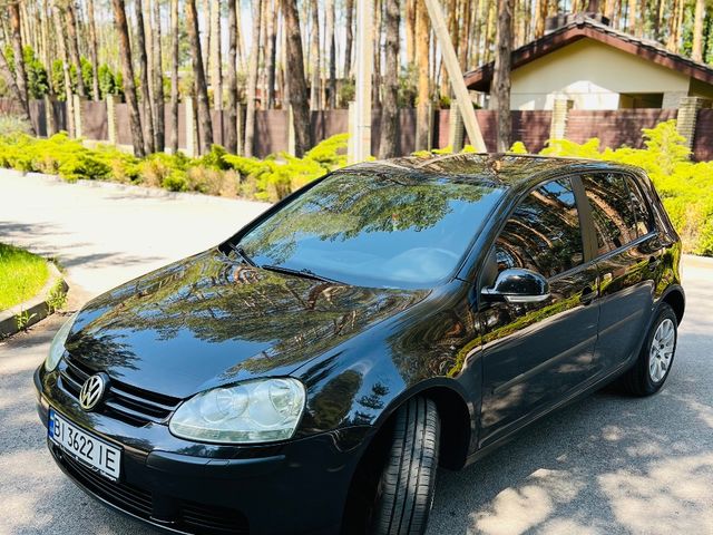 Volkswagen Golf 2005, Новомосковськ, $6 500 - зображення 1