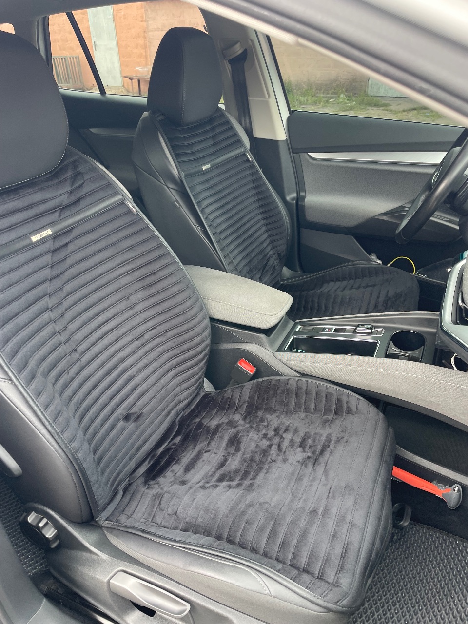 Skoda Enyaq - фото 13