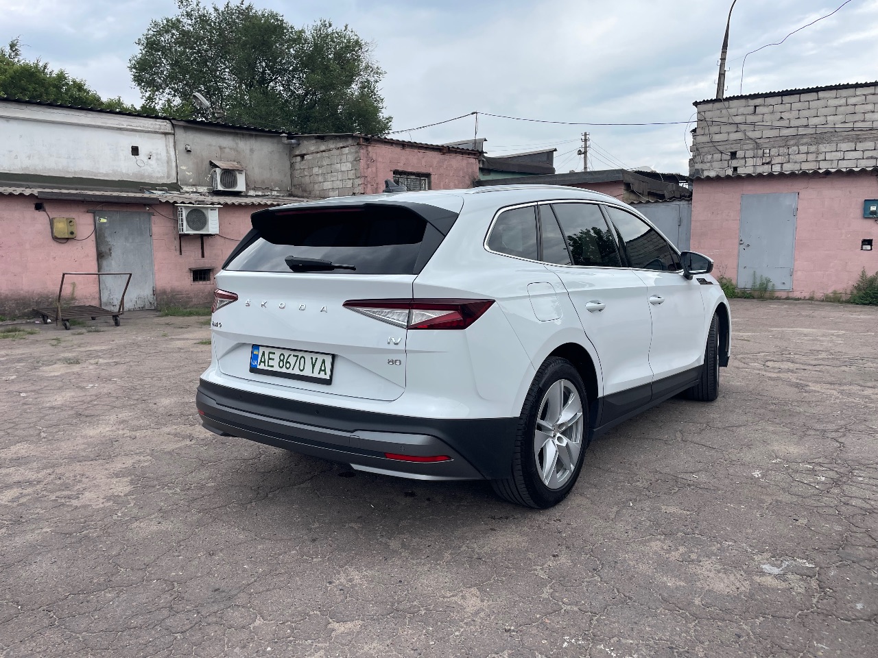 Skoda Enyaq - фото 6