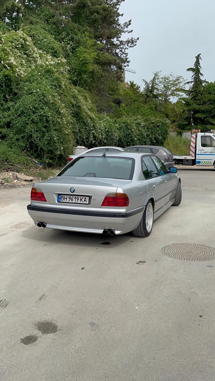 BMW 7 серії - фото 7