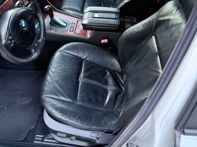 BMW 7 серії - зображення 4