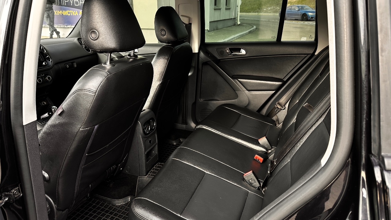 Volkswagen Tiguan - фото 10