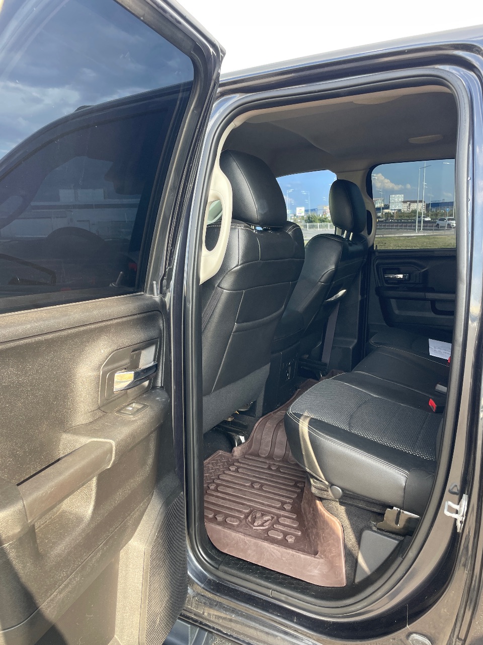 Ram 1500 - фото 11