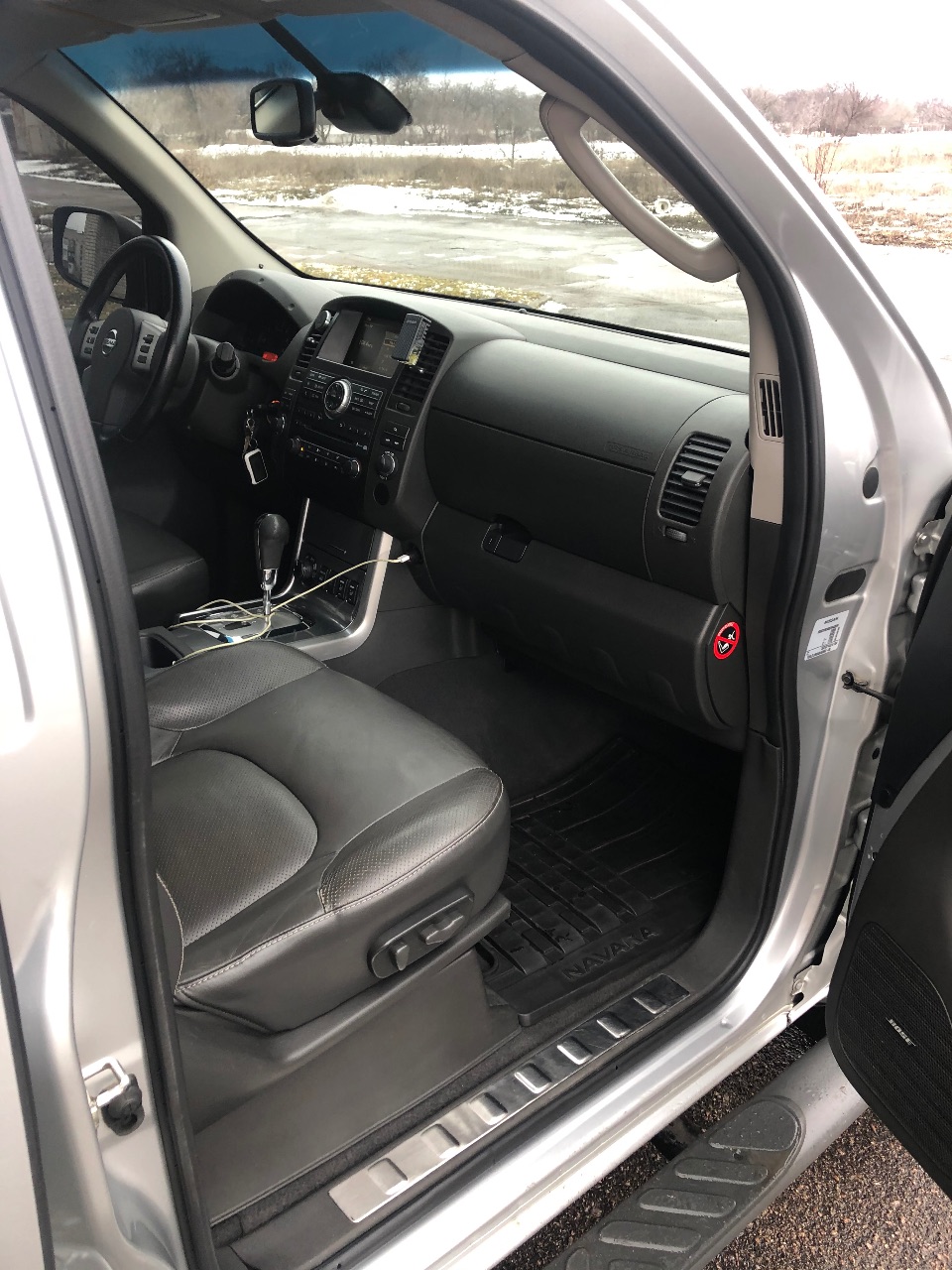 Nissan Navara (Frontier) - фото 10