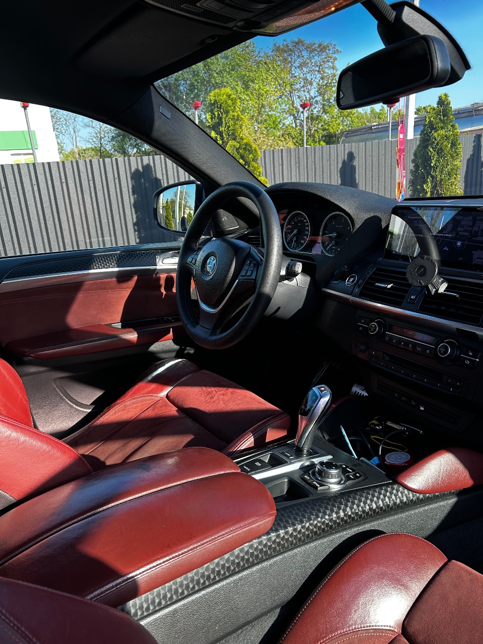 BMW X6 - фото 13