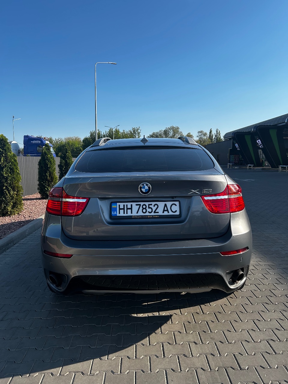 BMW X6 - фото 9