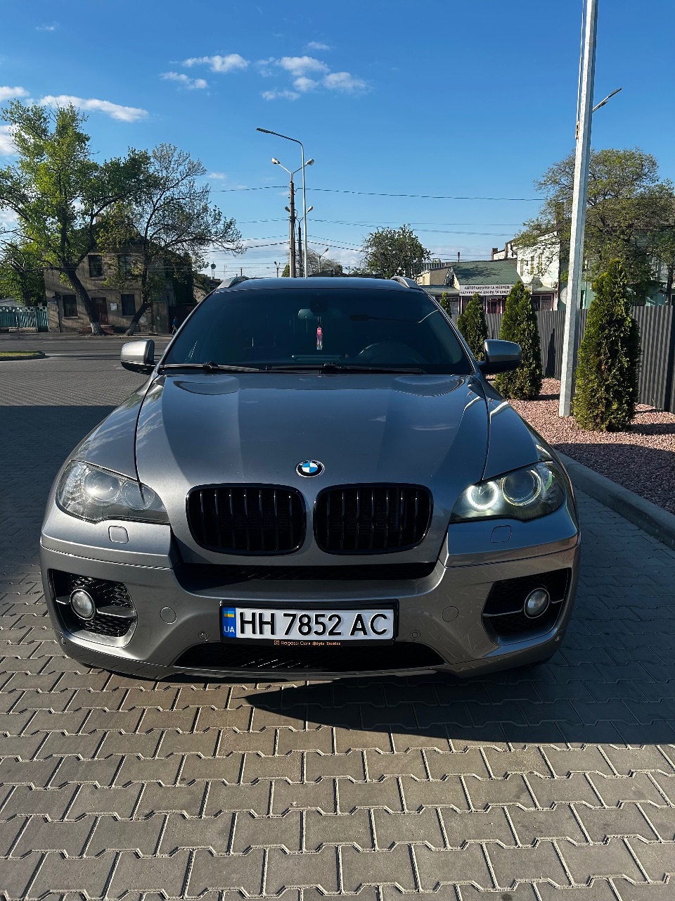 BMW X6 - фото 2