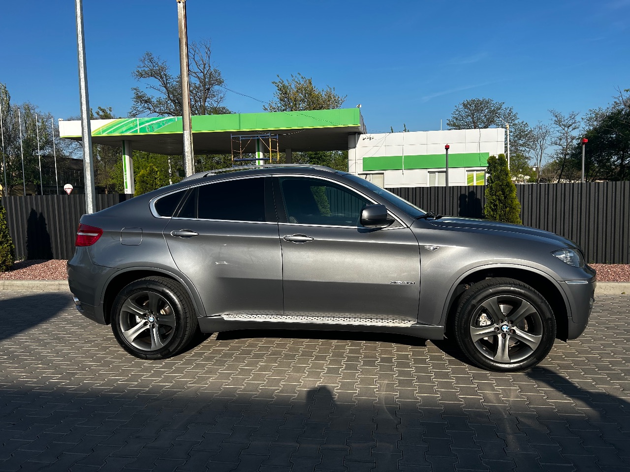 BMW X6 - фото 5