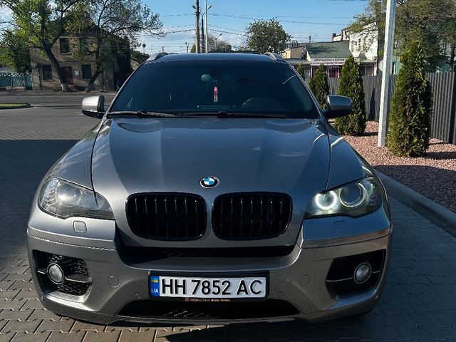 BMW X6 - фото 2