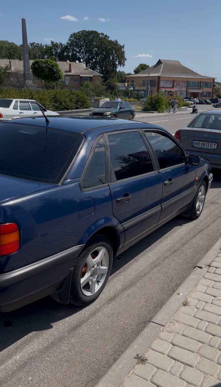 Volkswagen Passat - фото 1