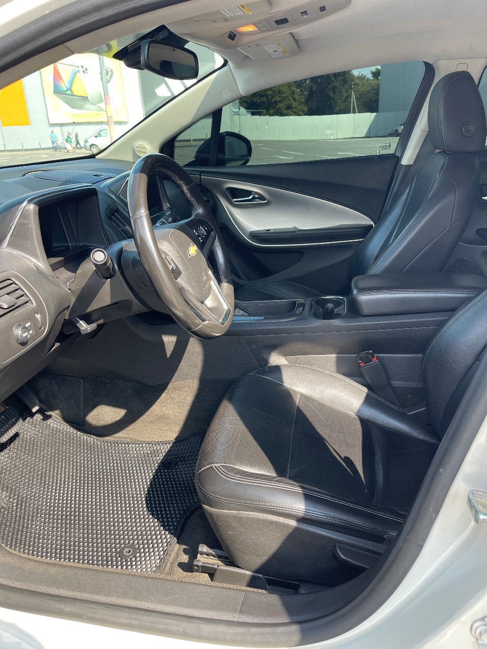 Chevrolet Volt - фото 12