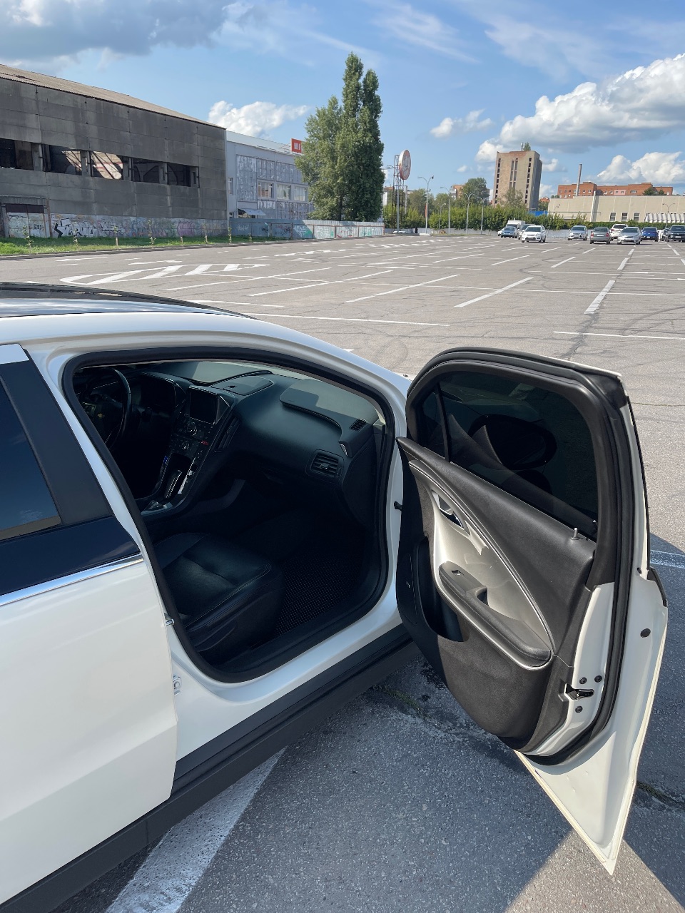 Chevrolet Volt - фото 13