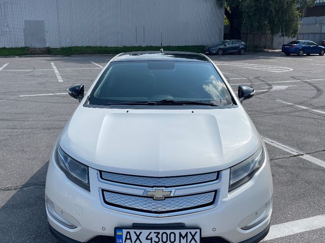 Chevrolet Volt - зображення 1