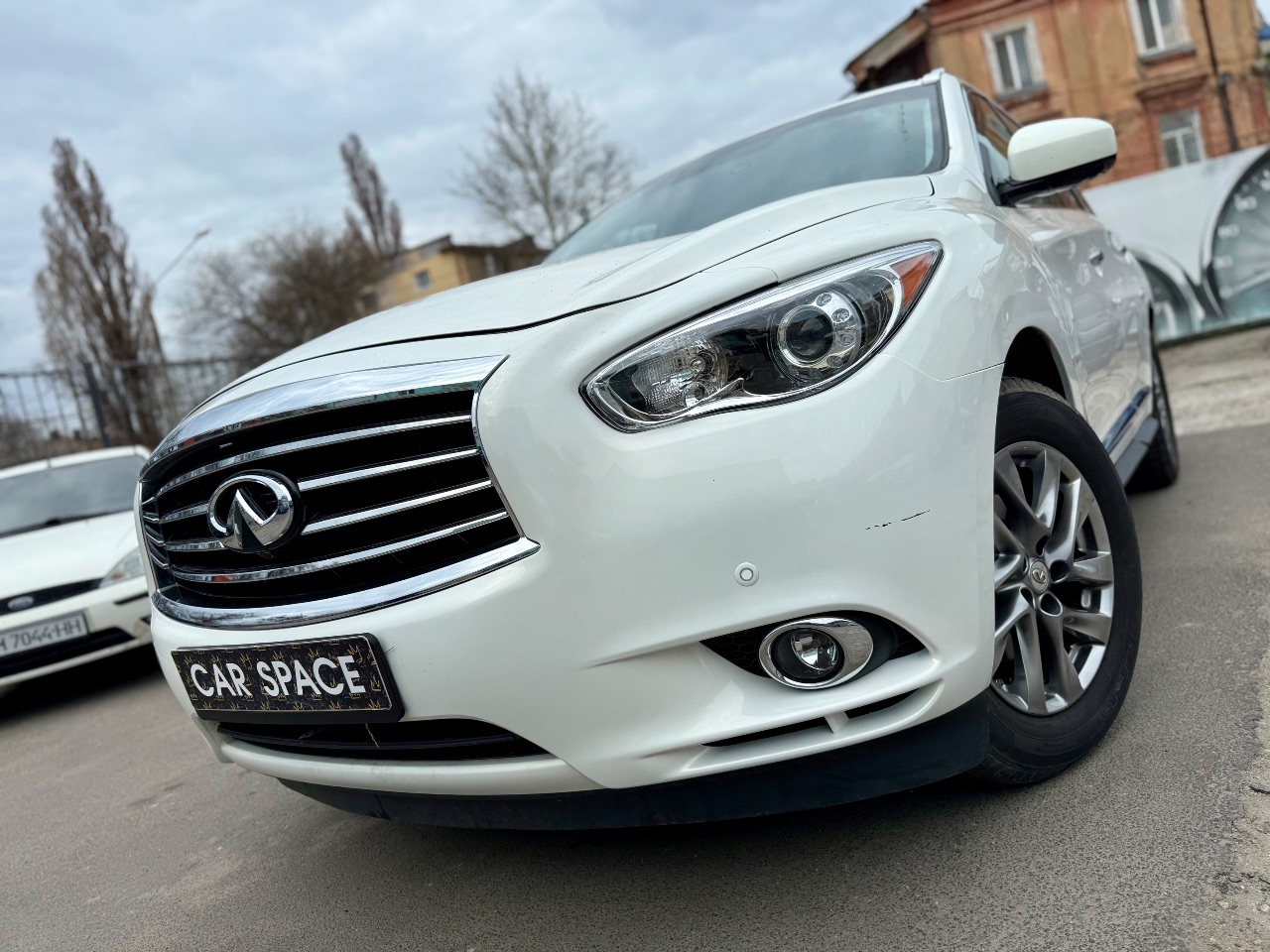 Infiniti QX60 - фото 3