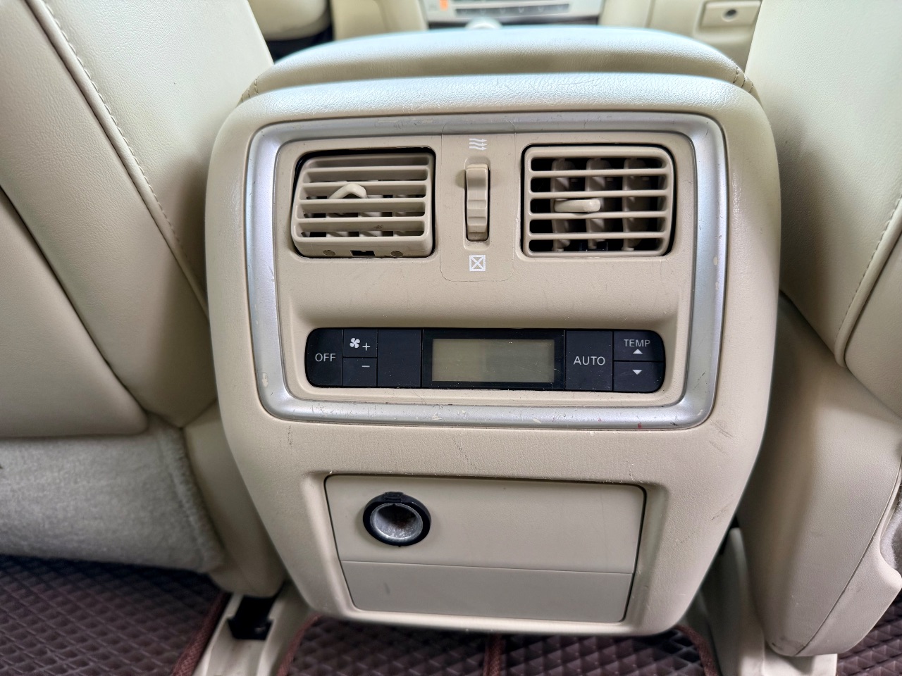 Infiniti QX60 - фото 24