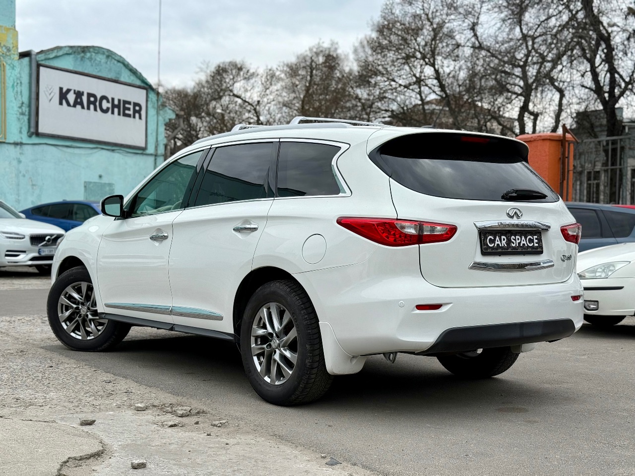 Infiniti QX60 - фото 12