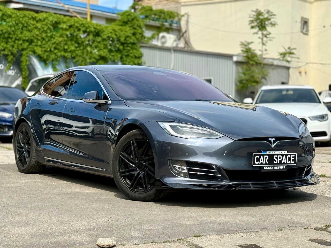 Tesla Model S - фото 5