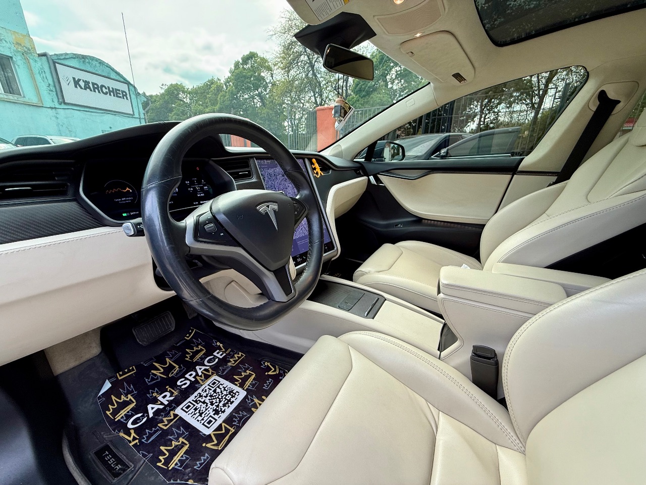 Tesla Model S - фото 18