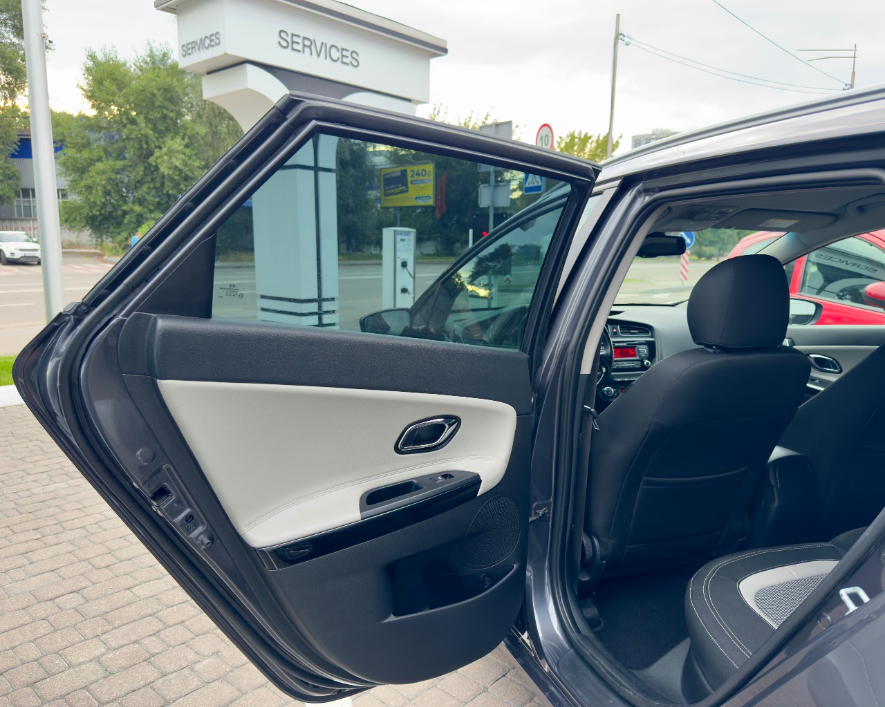 Kia Ceed - фото 14